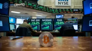 Record equity fund inflows draw cash as crypto lags